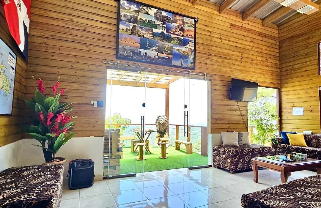Villa Leon-1